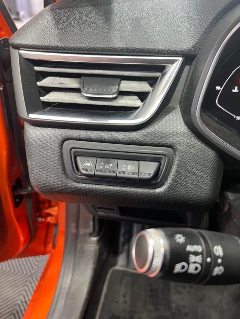 RENAULT CLIO V 1.0 TCE 100 ZEN, CarPlay, Caméra de Recul
