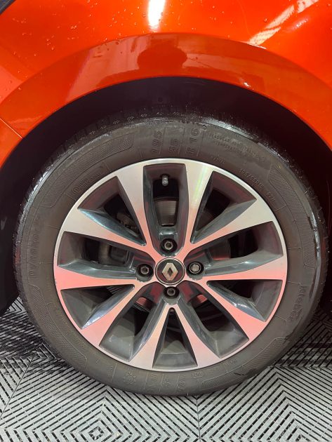 RENAULT CLIO V 1.0 TCE 100 ZEN, CarPlay, Caméra de Recul