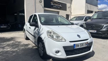RENAULT CLIO III YAHOO 1.2 16V 2011