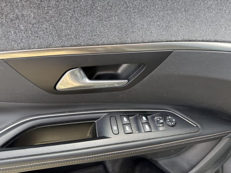 PEUGEOT 5008 II 1.5 BLUEHDI 130CV S&S GT LINE EAT8 