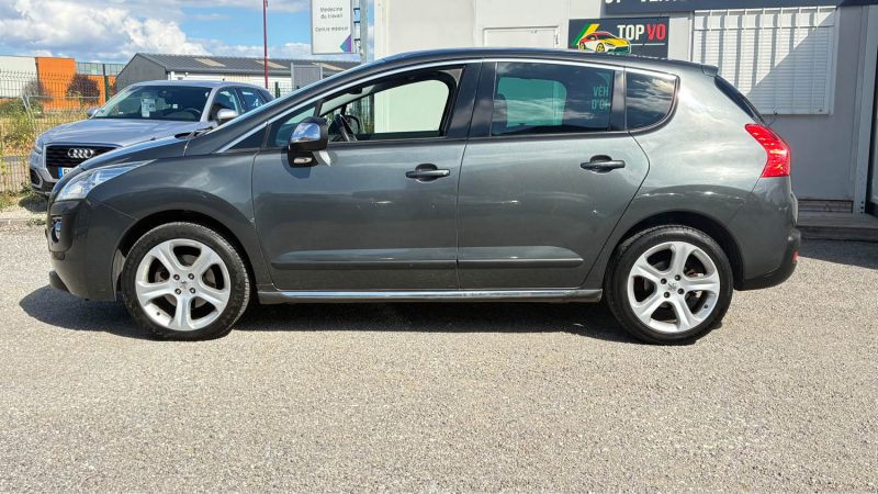 PEUGEOT 3008 2.0 HDI 150 Ch Féline