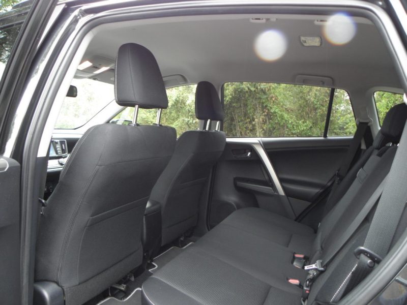 Toyota RAV 4 IV 2.5 Hybrid 197ch AWD-i Dynamic • 1ère main • Entretien Toyota