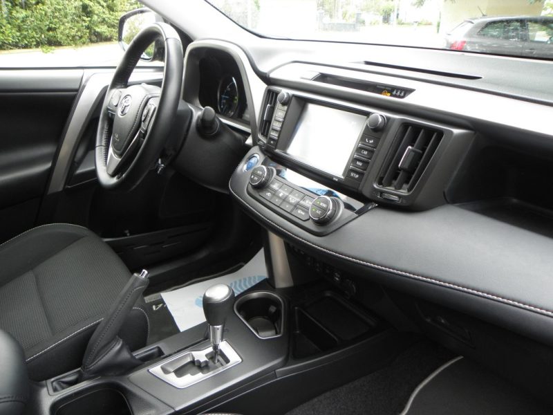 Toyota RAV 4 IV 2.5 Hybrid 197ch AWD-i Dynamic • 1ère main • Entretien Toyota