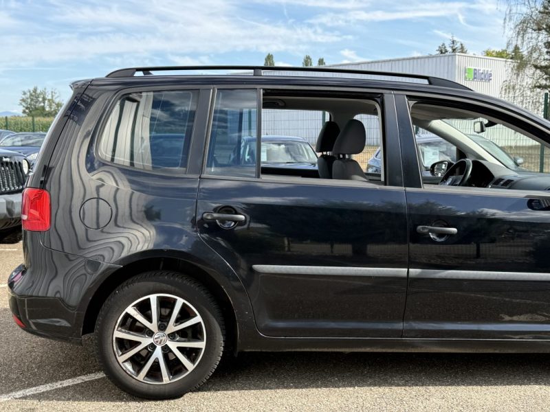 Volkswagen Touran 1.6 TDI 105ch Trendline Boite Auto 7 Places 