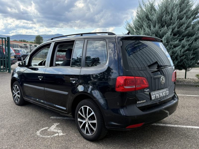 Volkswagen Touran 1.6 TDI 105ch Trendline Boite Auto 7 Places 