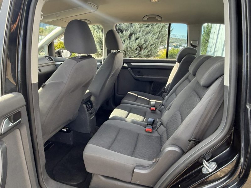 Volkswagen Touran 1.6 TDI 105ch Trendline Boite Auto 7 Places 