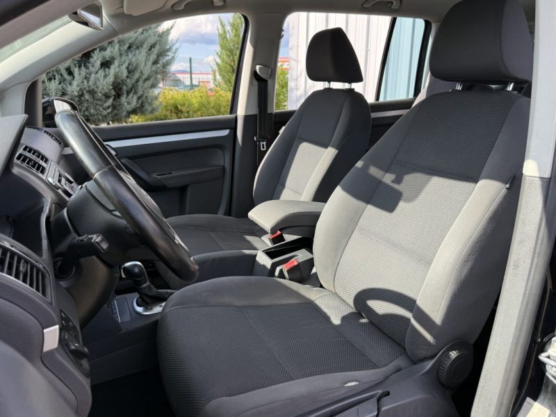Volkswagen Touran 1.6 TDI 105ch Trendline Boite Auto 7 Places 
