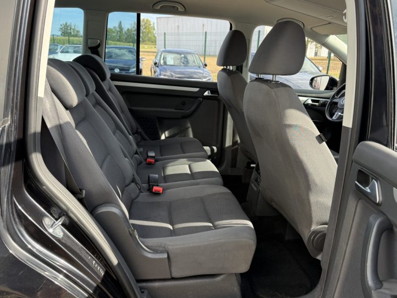 Volkswagen Touran 1.6 TDI 105ch Trendline Boite Auto 7 Places 