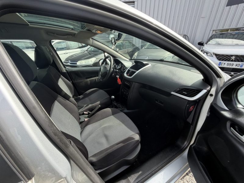 PEUGEOT 207 SW 1.6 HDI 110 PREMIUM Garantie