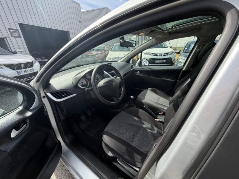 PEUGEOT 207 SW 1.6 HDI 110 PREMIUM Garantie
