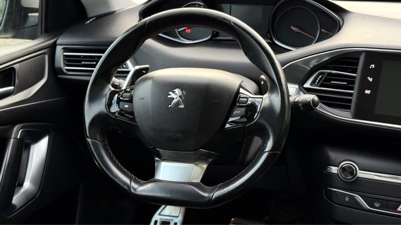Peugeot 308 SW BlueHDi 130ch  Tech Edition  - Gps - Boîte auto EAT8 - Révisée & garantie 6 mois