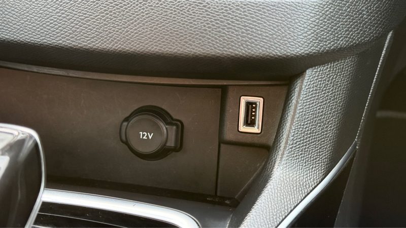 Peugeot 308 SW BlueHDi 130ch  Tech Edition  - Gps - Boîte auto EAT8 - Révisée & garantie 6 mois