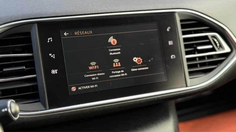 Peugeot 308 SW BlueHDi 130ch  Tech Edition  - Gps - Boîte auto EAT8 - Révisée & garantie 6 mois