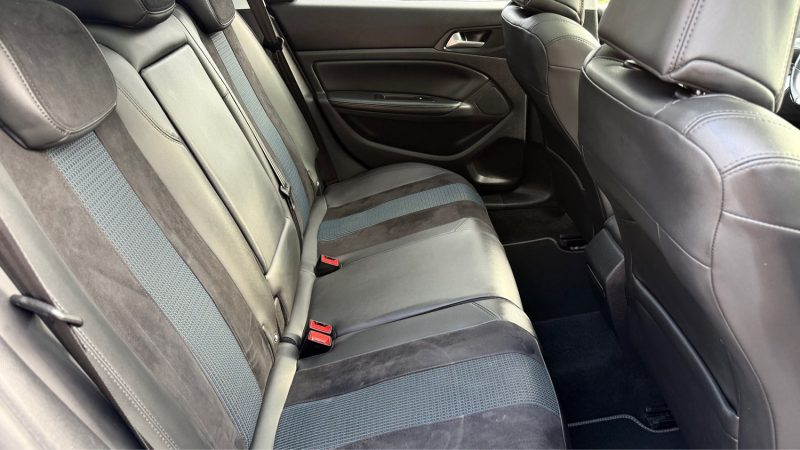 Peugeot 308 SW BlueHDi 130ch  Tech Edition  - Gps - Boîte auto EAT8 - Révisée & garantie 6 mois