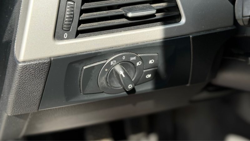 BMW Série 3 320d 163ch Sport  - Gps - Régulateur - Révisée & garantie 6 mois