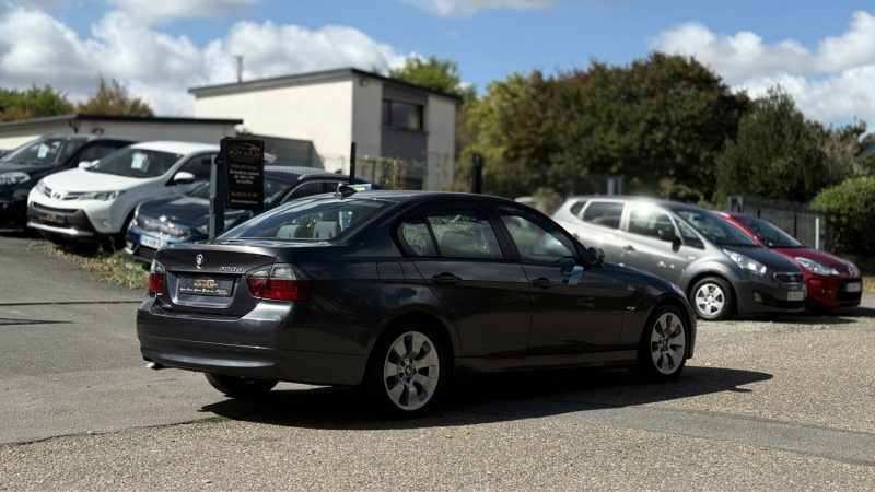BMW Série 3 320d 163ch Sport  - Gps - Régulateur - Révisée & garantie 6 mois
