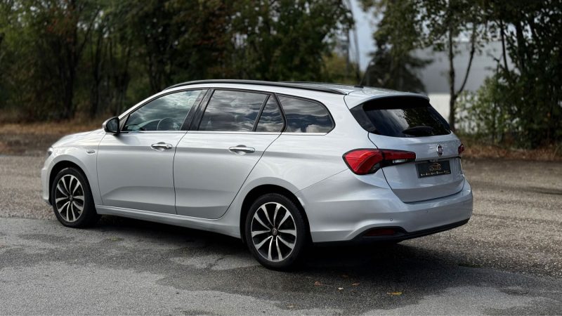Fiat Tipo SW 1.6 MultiJet 120ch Lounge - Caméra - Gps - Régulateur - Révisée & garantie 6 mois