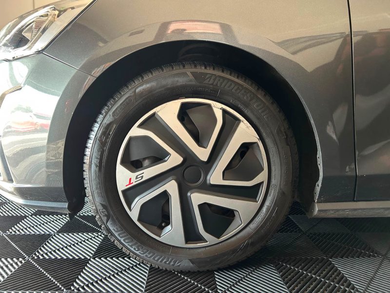 FORD FOCUS 1.0 125 TITANIUM