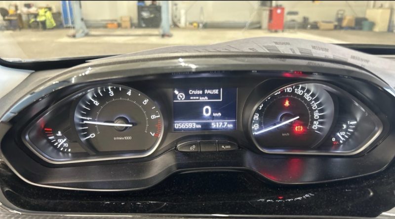 PEUGEOT 208 ALLURE – 1.2 PURETECH 110 CH 2019