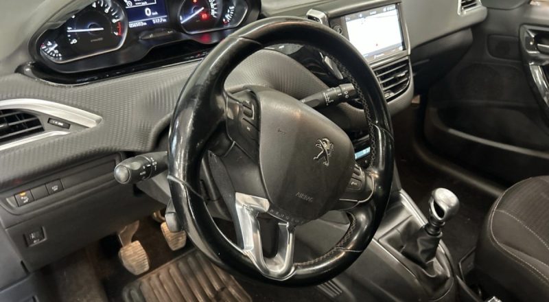 PEUGEOT 208 ALLURE – 1.2 PURETECH 110 CH 2019