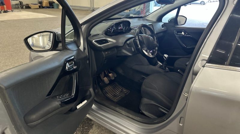 PEUGEOT 208 ALLURE – 1.2 PURETECH 110 CH 2019