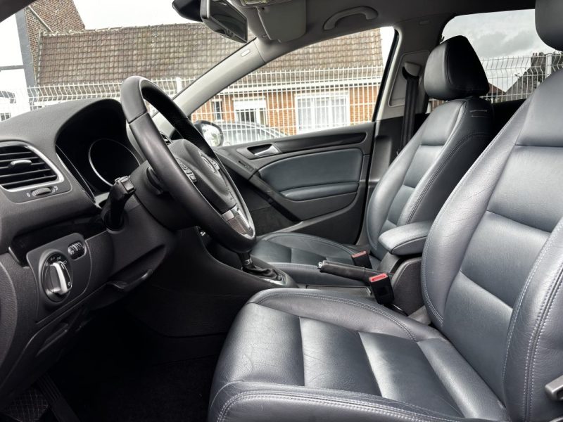 VOLKSWAGEN GOLF 2.0 TDI 110 TRENDLINE DSG 2009