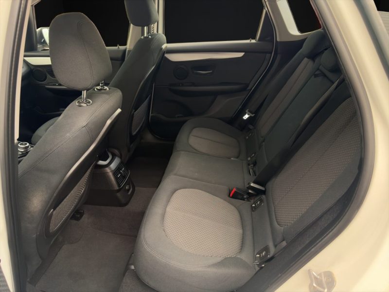 B.M.W. SERIE 2 ActiveTourer 216dA 116 cv Lounge