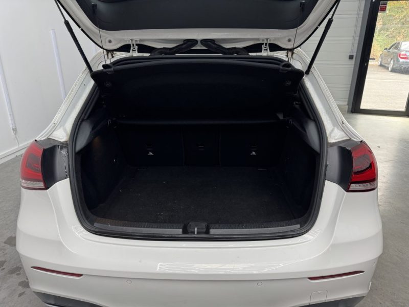 MERCEDES-BENZ CLASSE A180d PACK AMG 7-G DCT - GARANTIE 12 MOIS - ENTRETIENS À JOUR