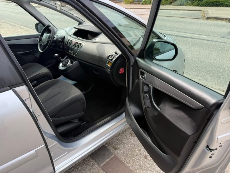 Citroën C4 Picasso 1.6 HDi 110Ch Attraction BMP6 