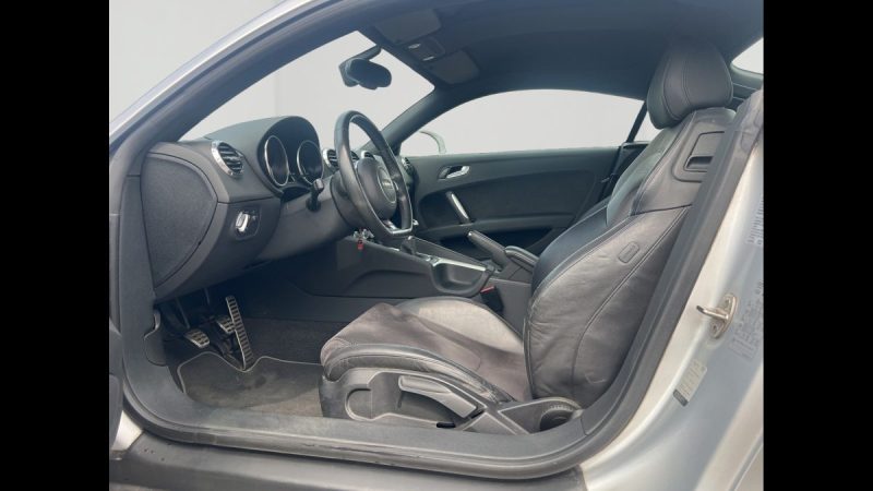 AUDI TT S Line 1.8 L TFSI 160 ch Mk2 Phase 2 Facelift