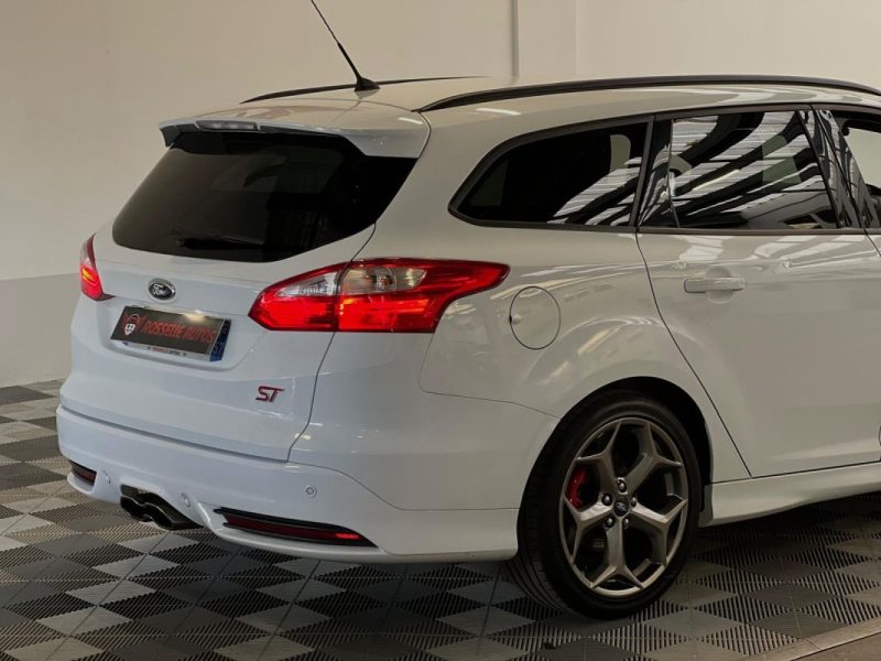 FORD FOCUS ST 250CH ECOBOOST SW