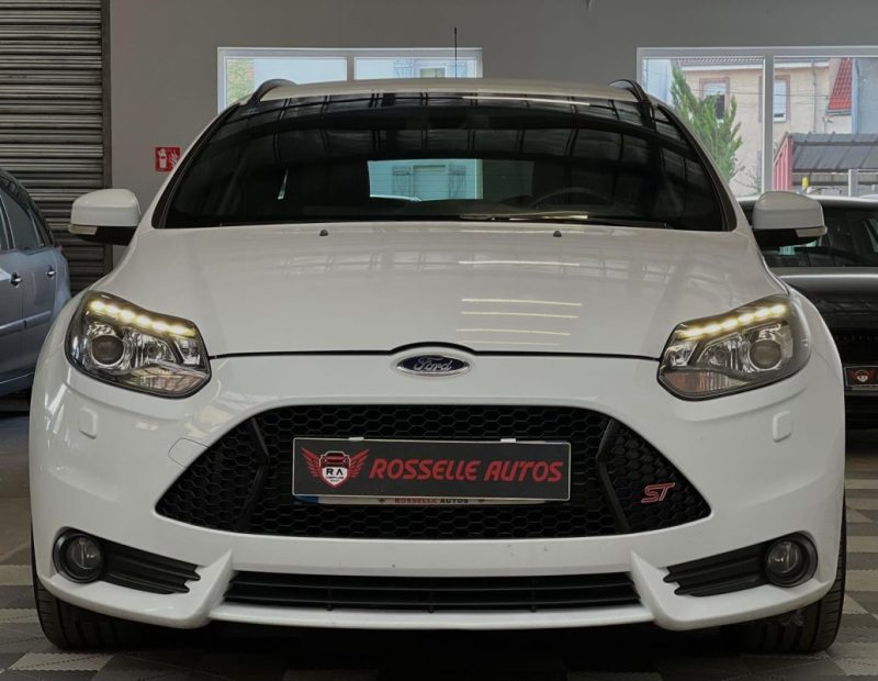 FORD FOCUS ST 250CH ECOBOOST SW