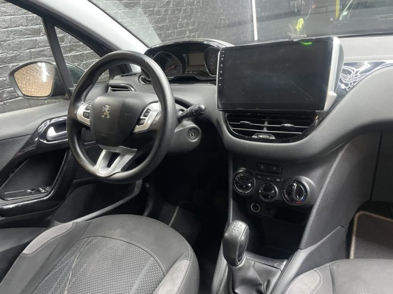 🏁 PEUGEOT 208 1.4 HDI 75CV Pack CONFORT 5 PORTE ECRAN CARPLAY CTOK/REVISEE