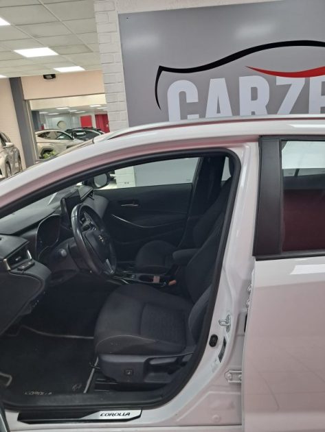 TOYOTA COROLLA TOURING SPORTS HYBRIDE 1.8 DYNAMIC BUSINESS 122cv/1 ERE MAIN/TVA RECUPERABLE