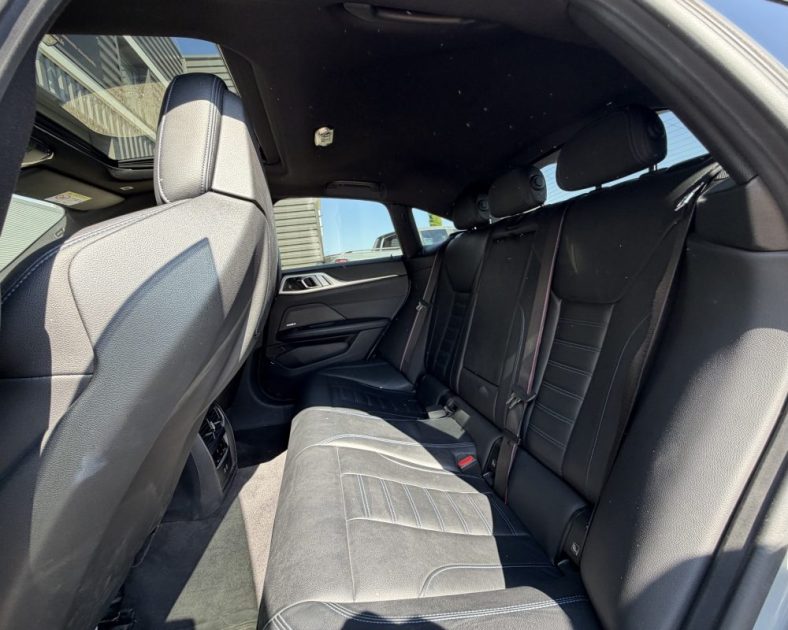 BMW Série 4 GRAN COUPE 420I - Pack M - Harman kardon - Toit ouvrant - Entretient complet - ATTELAGE