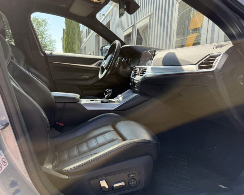BMW Série 4 GRAN COUPE 420I - Pack M - Harman kardon - Toit ouvrant - Entretient complet - ATTELAGE