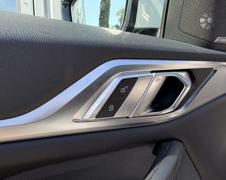 BMW Série 4 GRAN COUPE 420I - Pack M - Harman kardon - Toit ouvrant - Entretient complet - ATTELAGE