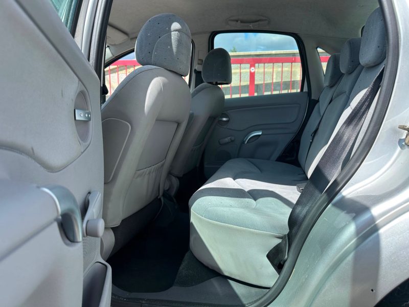 CITROEN C3 1.4I SX 2003