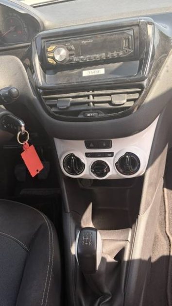 PEUGEOT 208 1.0 VTI 68 LIKE 2014