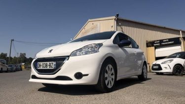 PEUGEOT 208 1.0 VTI 68 LIKE 2014