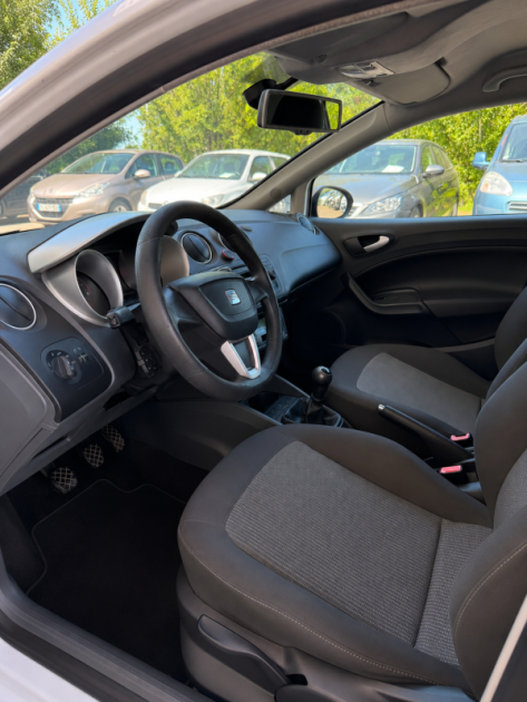SEAT IBIZA IV 1.6 TDI 105CH Style - Garantie 