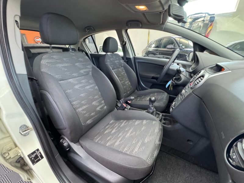 OPEL CORSA 1.4 100CH TWINPORT EDITION - GARANTIE 12 - 60 MOIS 2011