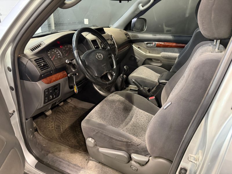 TOYOTA LAND CRUISER 3.0 D-4D C 2005