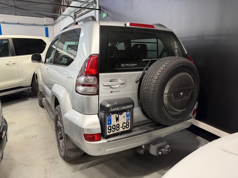 TOYOTA LAND CRUISER 3.0 D-4D C 2005
