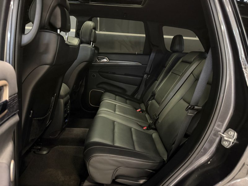 JEEP GRAND CHEROKEE SUMMIT 2016