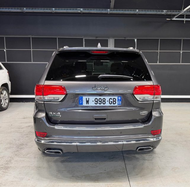 JEEP GRAND CHEROKEE SUMMIT 2016