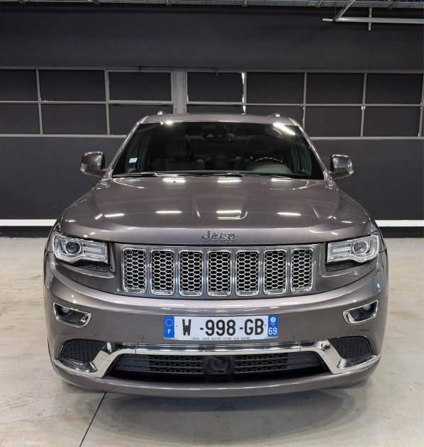 JEEP GRAND CHEROKEE SUMMIT 2016
