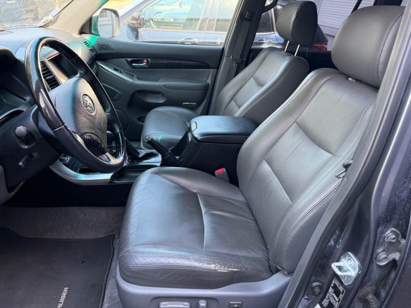TOYOTA L.CRUISER 173 D-4D EDEN PARK BA 2009