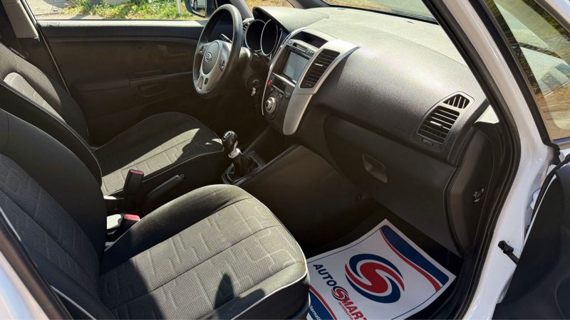 Kia Venga 1.4 CRDi 90 Active -  Révisée & Garantie 6 mois