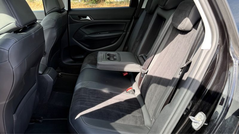 Peugeot 308 II SW 2.0 BlueHDi 150 Féline EAT6 - Boite Auto - Caméra - Révisée & Garantie 6 mois
